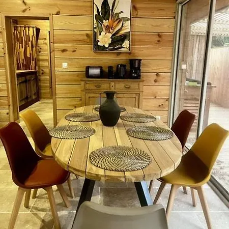 La N°4 Villa *