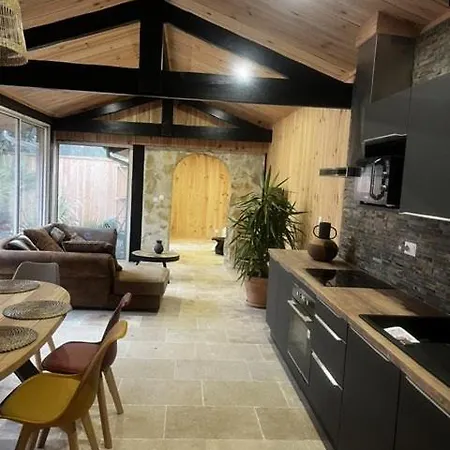 Villa La N°4 *